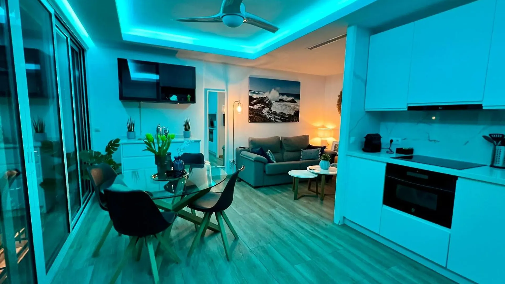 Apartment Ventana Al Mar Pool And Beach Access With Elevator Torremolinos